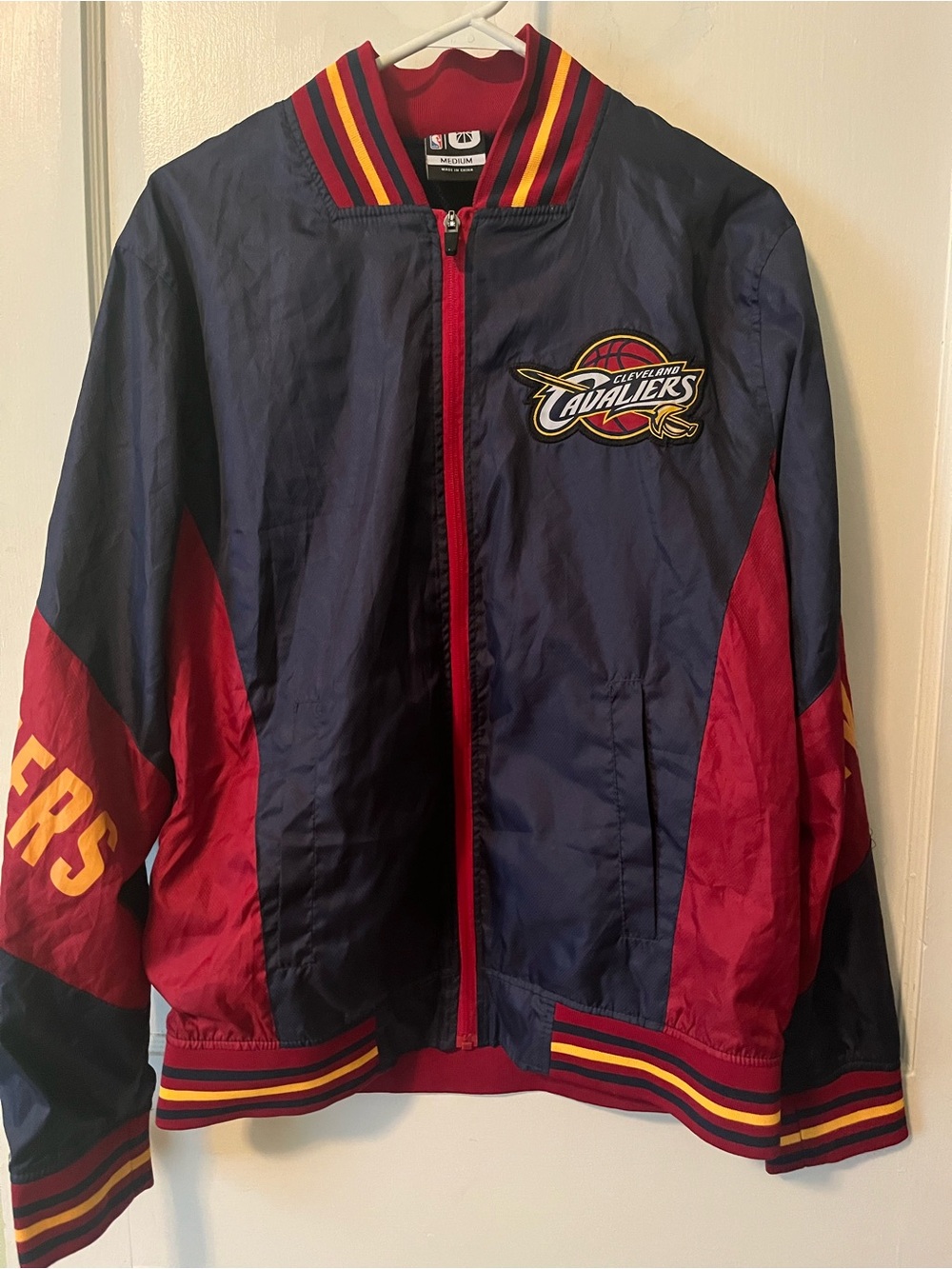 UNK NBA Cleveland Cavaliers Men’s Full-Zip Warmup Jacket Size Medium Navy Wine